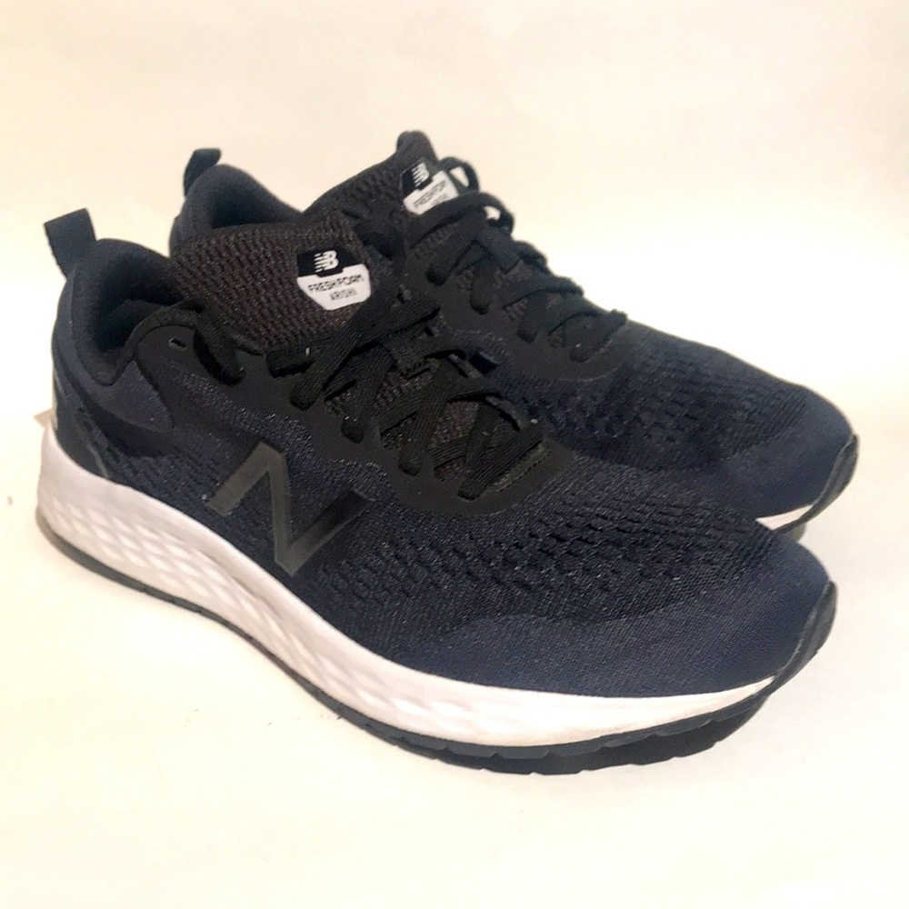 Women’s New Balance Fresh Foam Arishi V3 WARISSB3 Running Shoes Size 10 (Black)